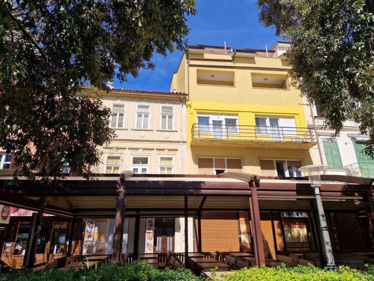 Rooftop Apartment Цриквениця Екстер'єр фото